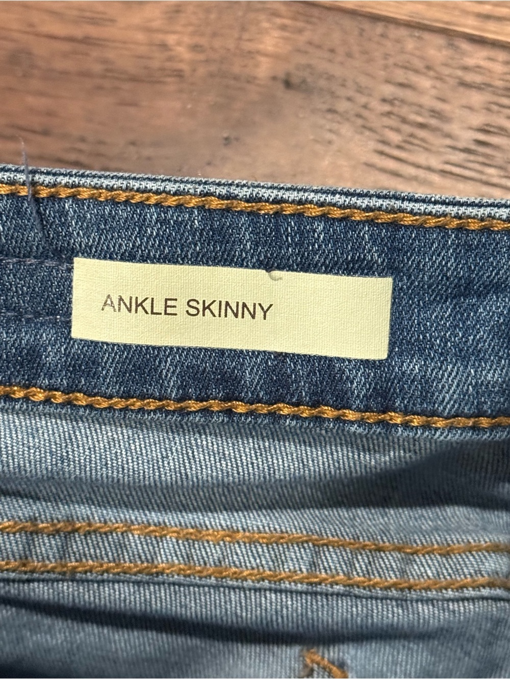 Kut from the Kloth "Connie" Ankle Skinny (Size 4) - Picture 4 of 5